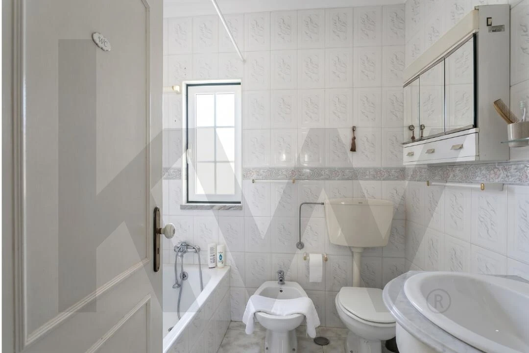 Apartamento T1 para Venda em Lourinhã e Atalaia Foto 15