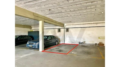 Apartamento T4 para Arrendamento em Ovar, São João, Arada e São Vicente de Pereira Jusã
