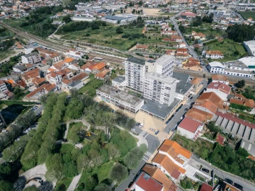Apartamento T4 para Arrendamento em Ovar, São João, Arada e São Vicente de Pereira Jusã