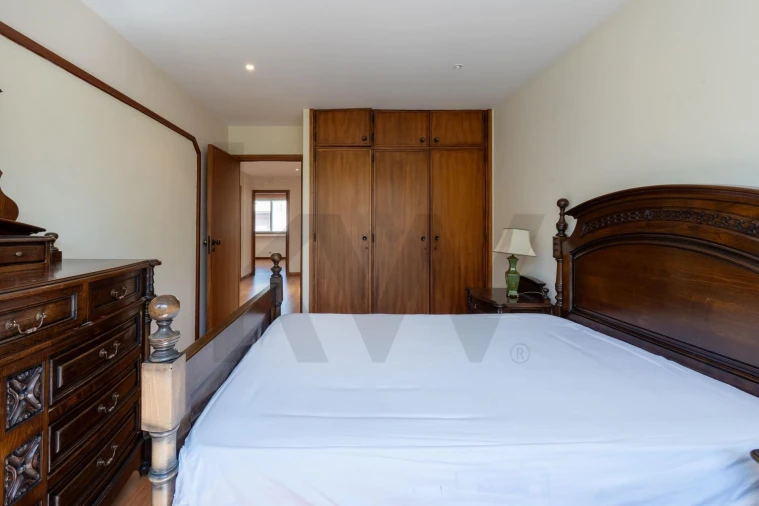 Apartamento T4 para Arrendamento em Ovar, São João, Arada e São Vicente de Pereira Jusã Foto 18