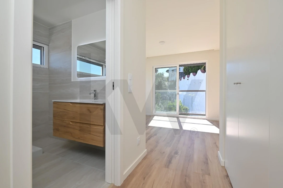 Apartamento T3 para Venda em Santa Clara Foto 11