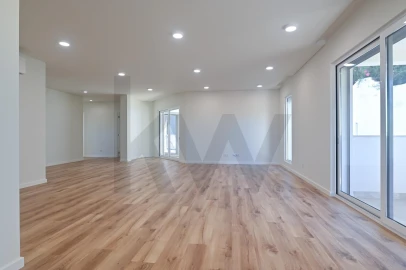 Apartamento T3 para Venda em Santa Clara