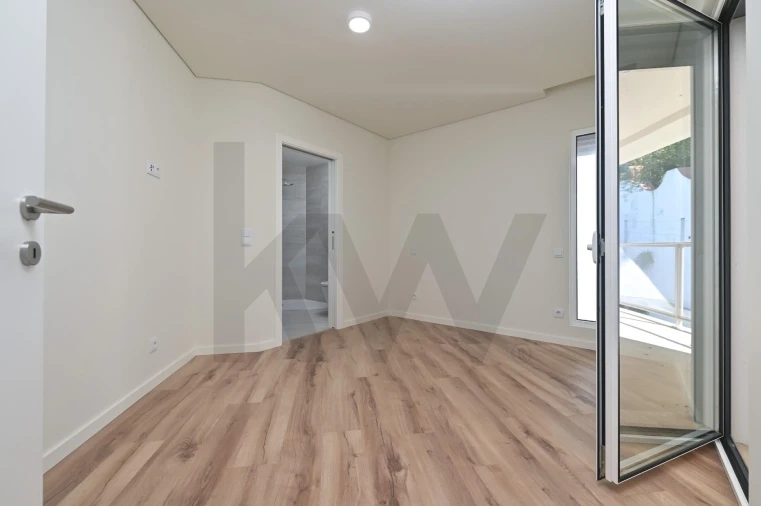 Apartamento T3 para Venda em Santa Clara Foto 7