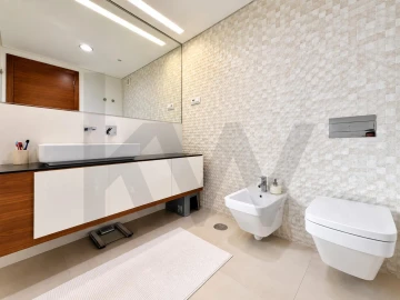 Apartamento T3 para Venda em Santo António dos Cavaleiros e Frielas