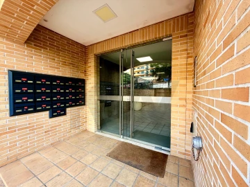 Apartamento T3 para Venda em Santo António dos Cavaleiros e Frielas