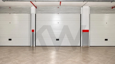 Apartamento T3 para Venda em Santo António dos Cavaleiros e Frielas
