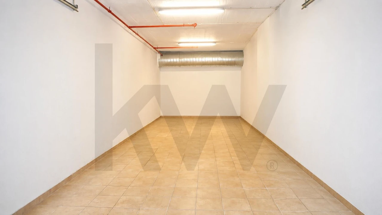 Apartamento T3 para Venda em Santo António dos Cavaleiros e Frielas Foto 40