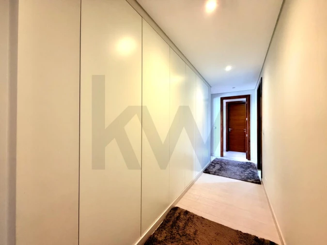 Apartamento T3 para Venda em Santo António dos Cavaleiros e Frielas Foto 12