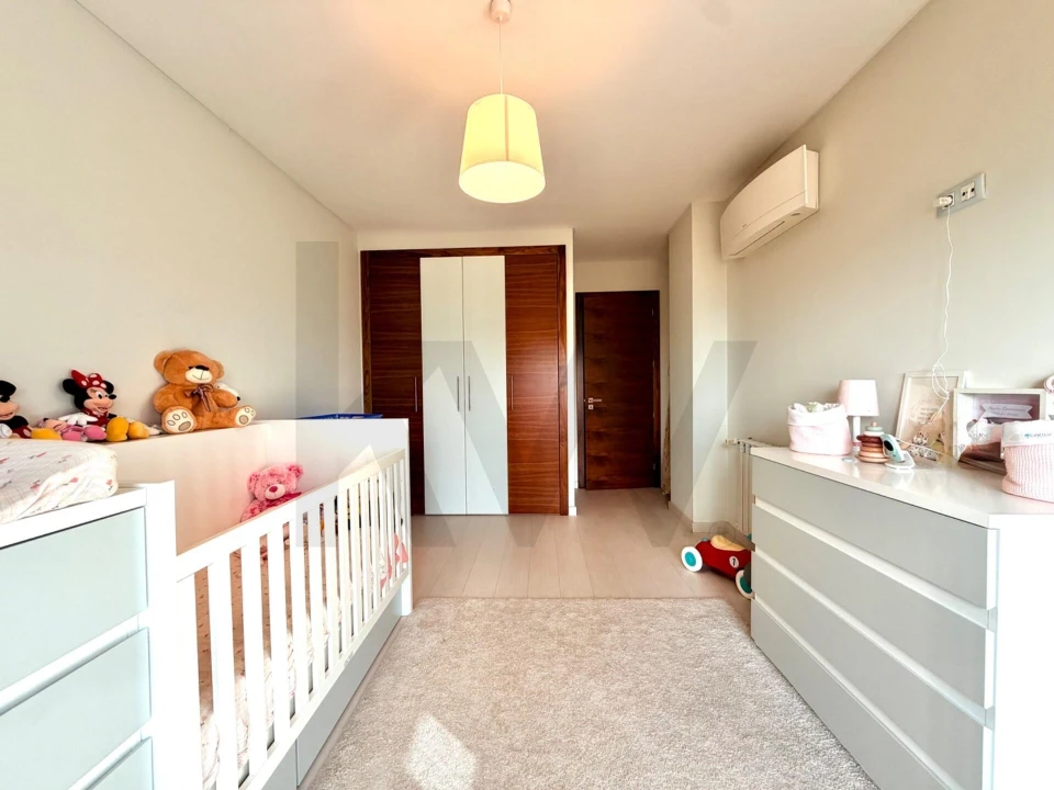 Apartamento T3 para Venda em Santo António dos Cavaleiros e Frielas Foto 27
