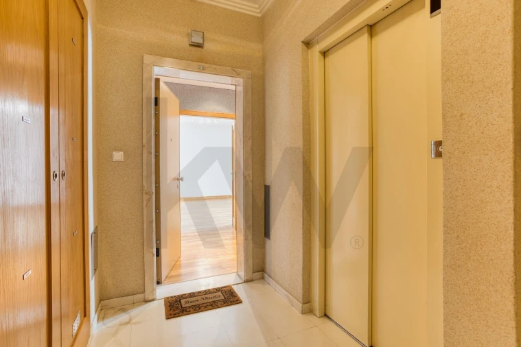 Apartamento T2 para Arrendamento em Odivelas