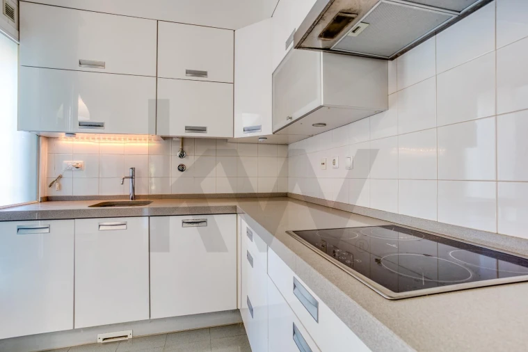 Apartamento T2 para Arrendamento em Odivelas Foto 6