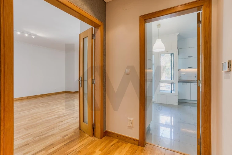 Apartamento T2 para Arrendamento em Odivelas Foto 2