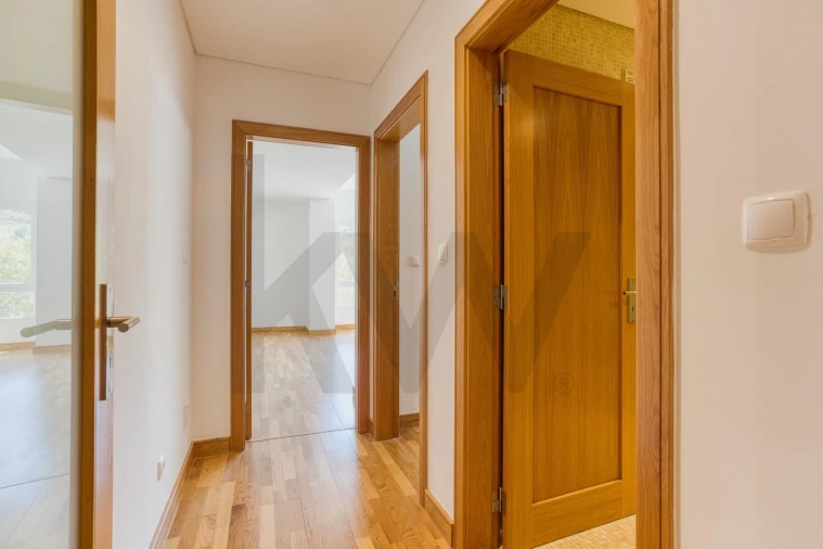 Apartamento T2 para Arrendamento em Odivelas Foto 17