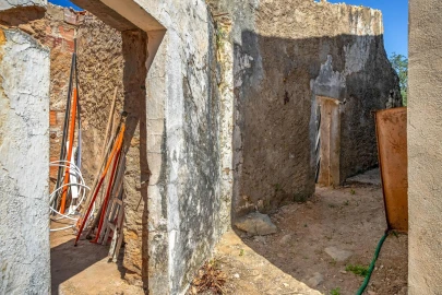 Moradia T4 para Venda em Loule (São Clemente)
