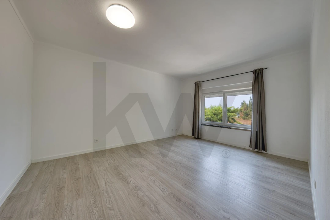 Apartamento T3 para Venda em Romeira e Várzea Foto 10