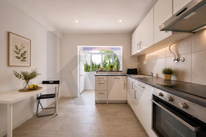 Apartamento T3 para Venda em Romeira e Várzea