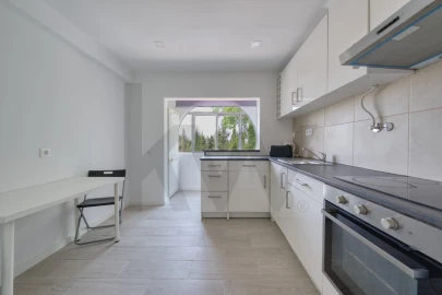 Apartamento T3 para Venda em Romeira e Várzea