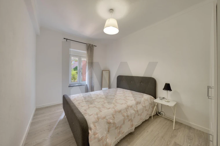 Apartamento T3 para Venda em Romeira e Várzea Foto 18