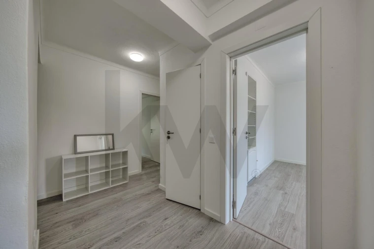 Apartamento T3 para Venda em Romeira e Várzea Foto 8