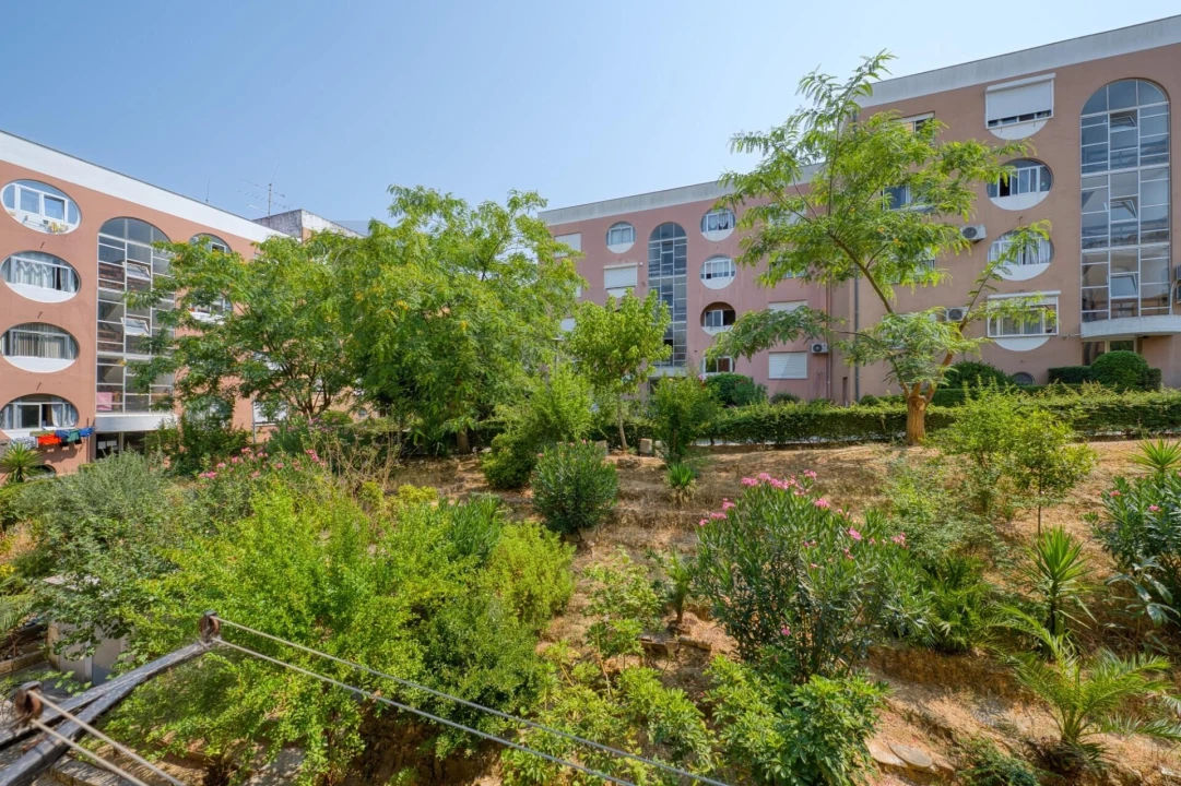 Apartamento T3 para Venda em Romeira e Várzea Foto 35