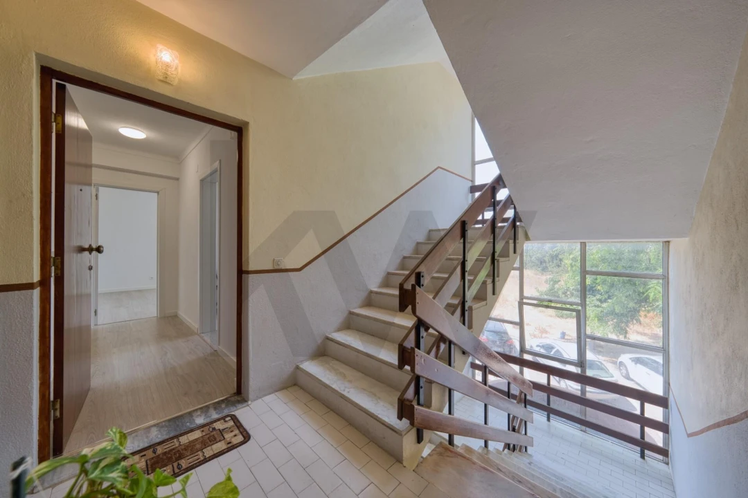 Apartamento T3 para Venda em Romeira e Várzea Foto 32