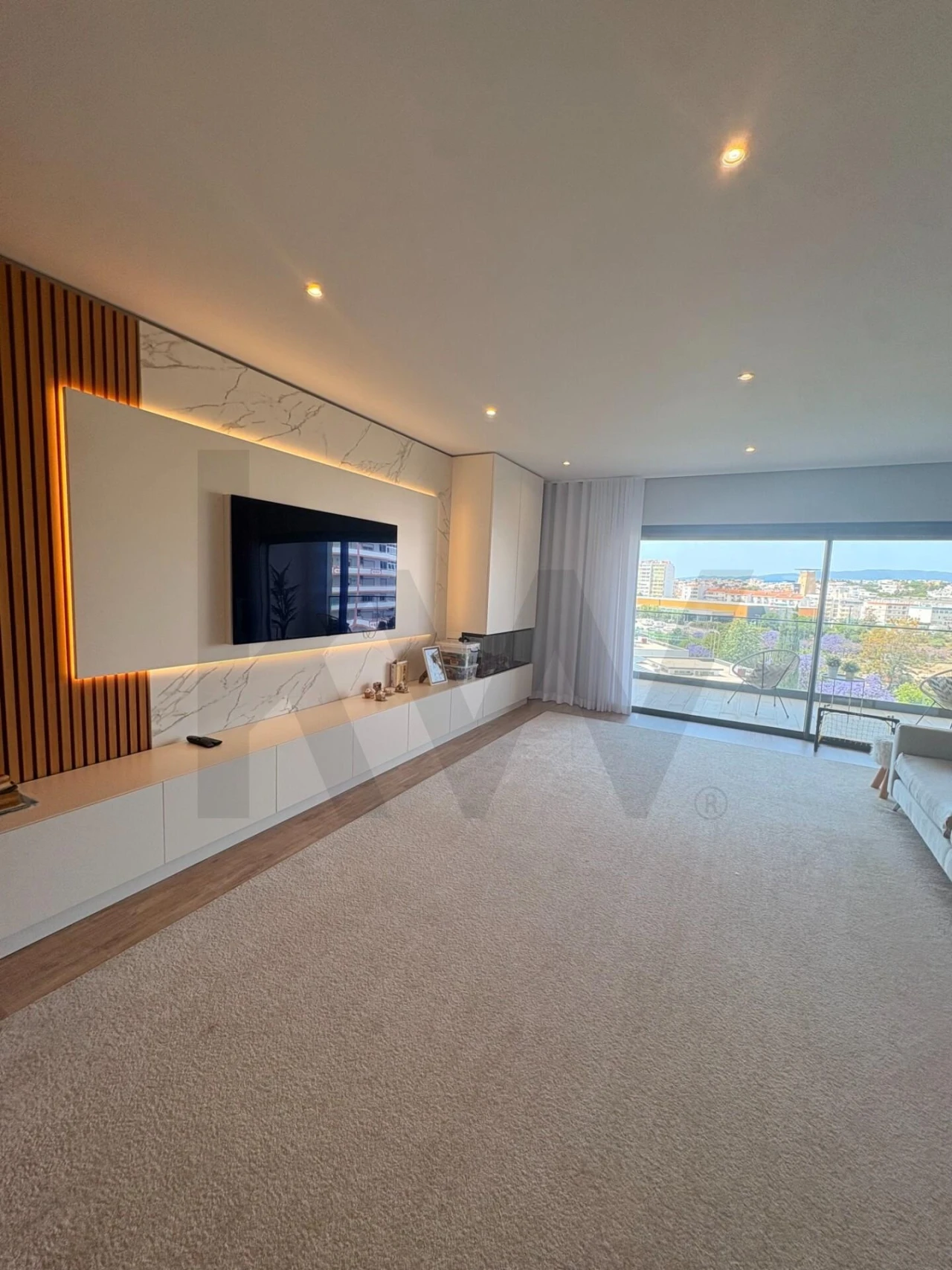 Apartamento T5 para Venda em Portimão Foto 4