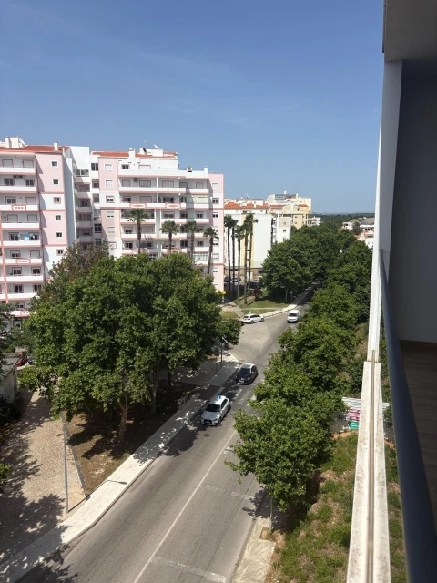 Apartamento T5 para Venda em Portimão