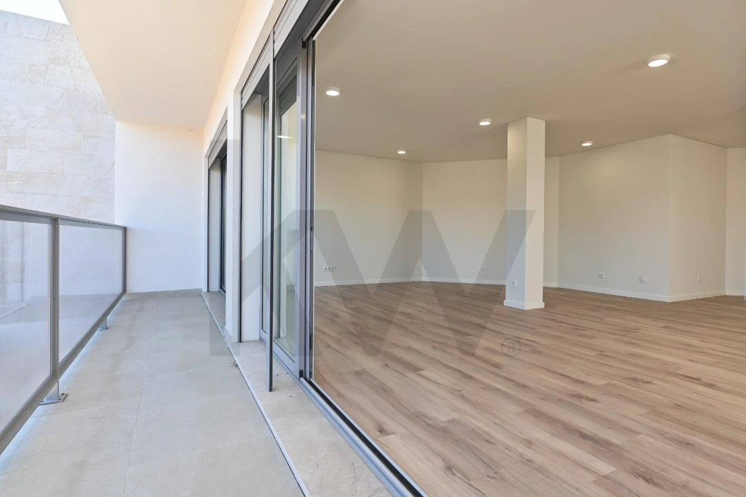 Apartamento T2 para Venda em Santa Clara Foto 7
