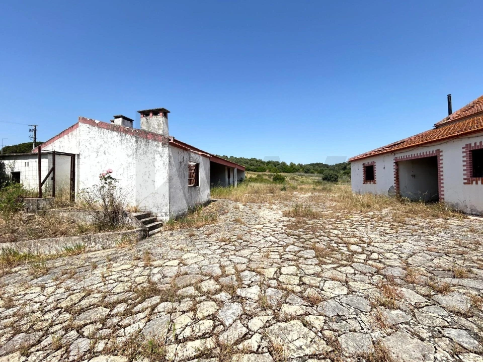 Quinta T6 para Venda em Azambuja Foto 36