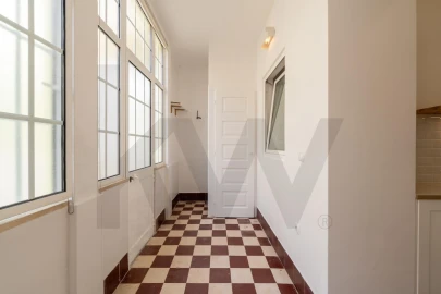 Apartamento T1 para Arrendamento em Penha de França