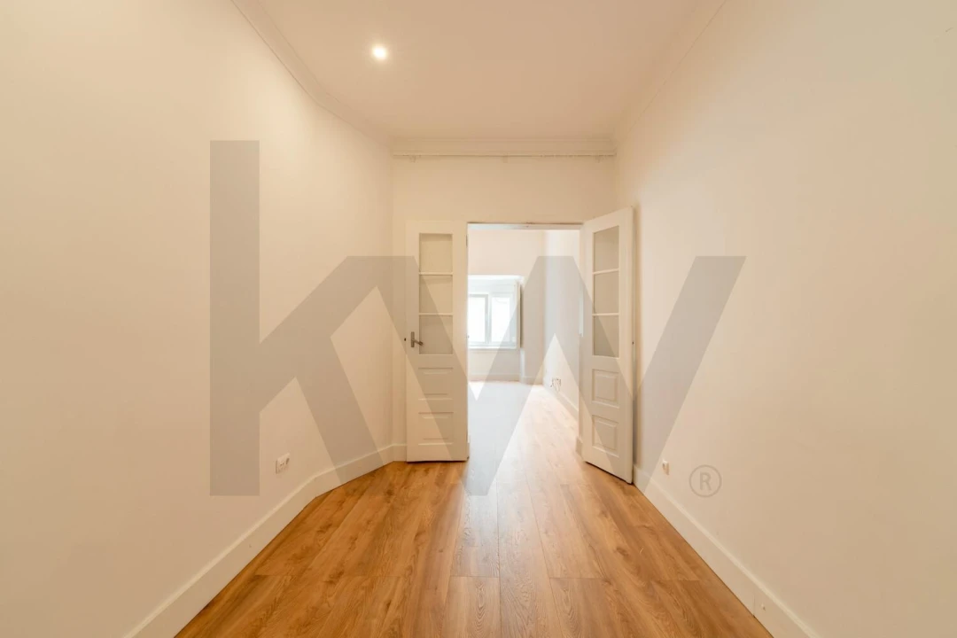 Apartamento T1 para Arrendamento em Penha de França Foto 7
