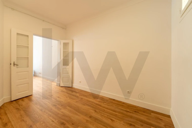 Apartamento T1 para Arrendamento em Penha de França Foto 8