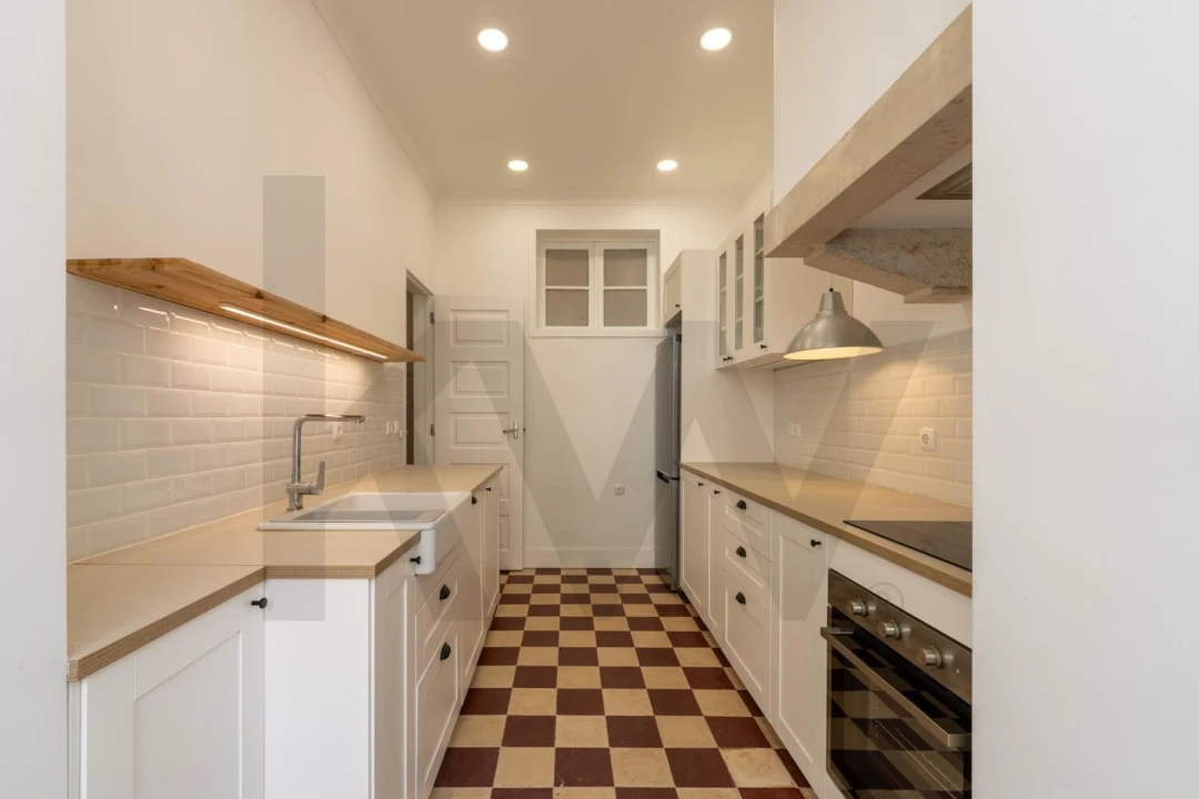 Apartamento T1 para Arrendamento em Penha de França Foto 14
