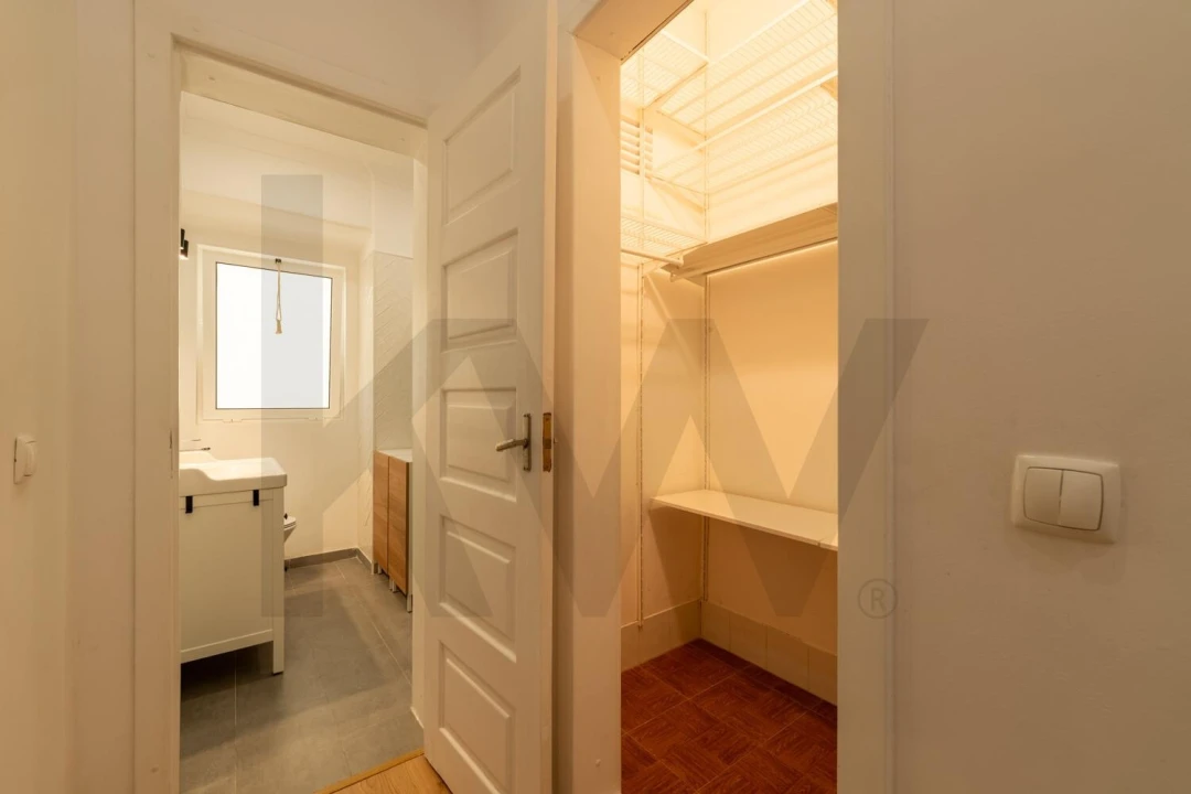 Apartamento T1 para Arrendamento em Penha de França Foto 11