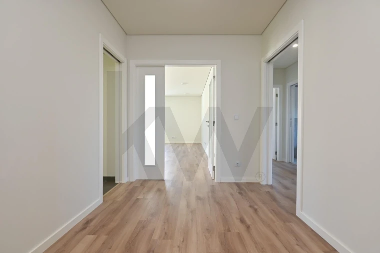 Apartamento T2 para Venda em Santa Clara Foto 4