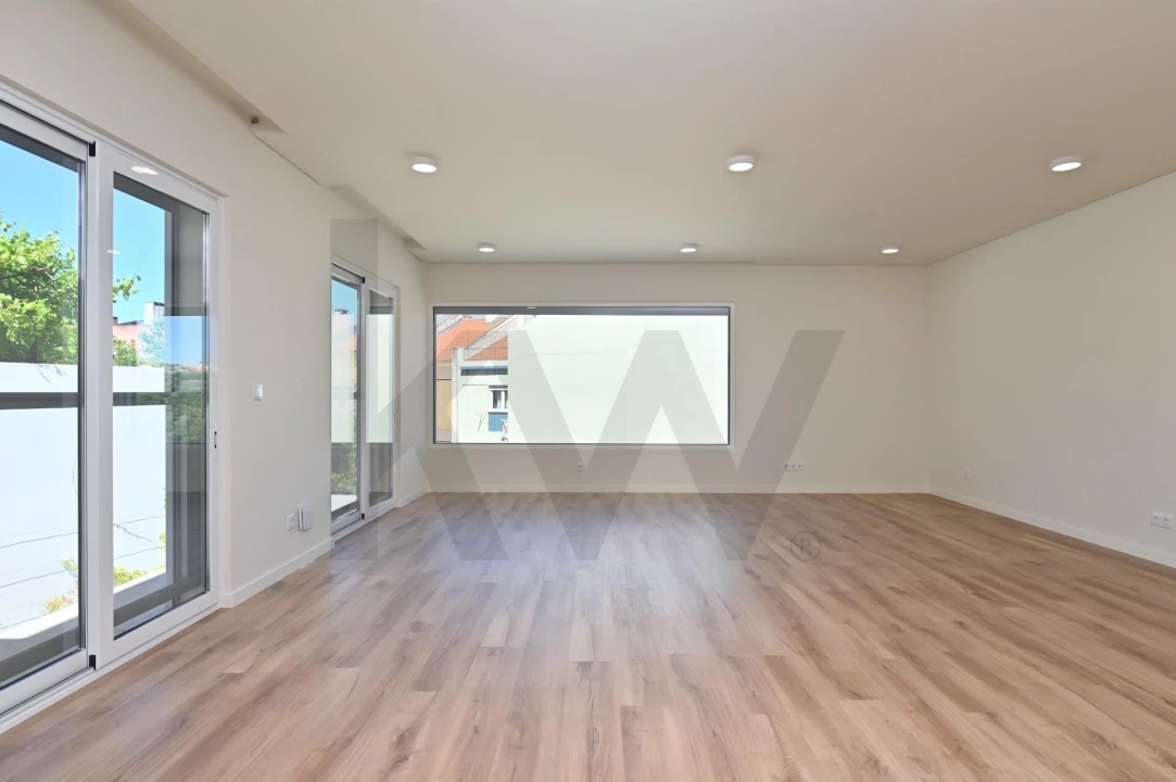 Apartamento T2 para Venda em Santa Clara Foto 5
