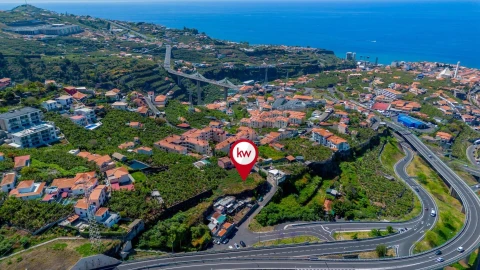 Terreno para Venda em Camara de Lobos