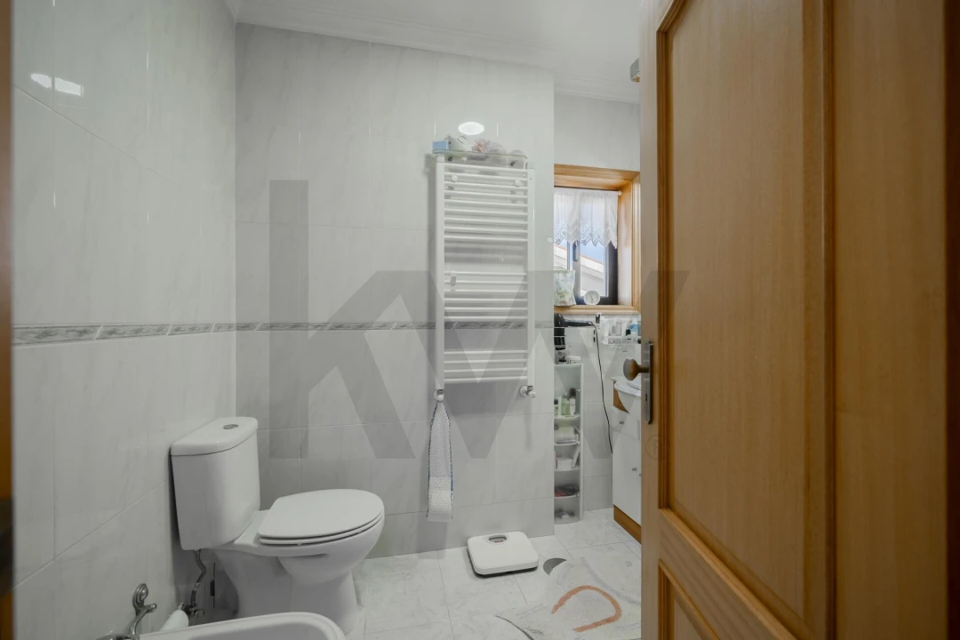 Moradia T4 para Venda em Gondomar (São Cosme), Valbom e Jovim Foto 15