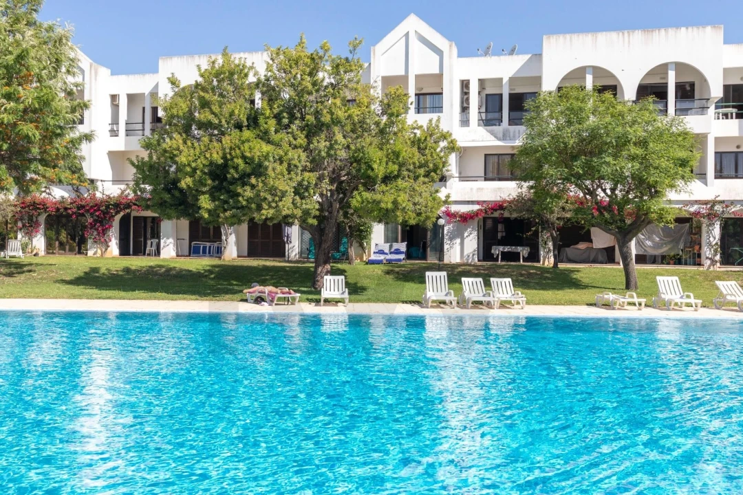 Apartamento T1 para Venda em Albufeira e Olhos de Água Foto 26