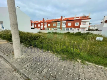 Terreno para Venda em Peniche