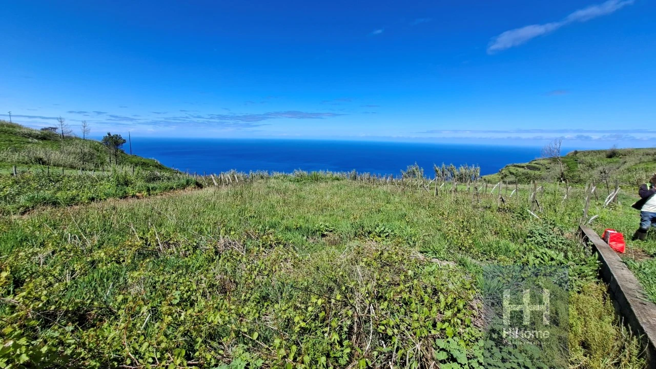 Terreno para Venda em Fajã da Ovelha Foto 2