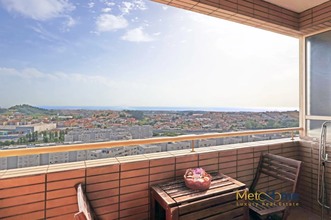 Apartamento T2 para Venda em Vilar de Andorinho Foto 1