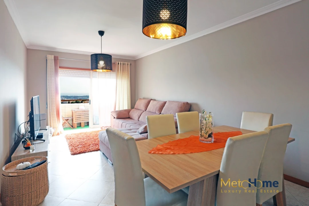 Apartamento T2 para Venda em Vilar de Andorinho Foto 3