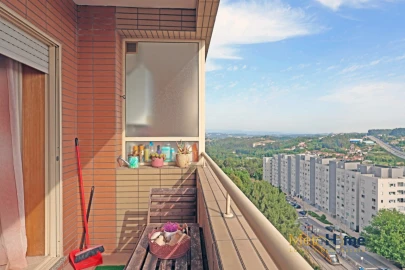 Apartamento T2 para Venda em Vilar de Andorinho