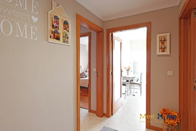 Apartamento T2 para Venda em Vilar de Andorinho