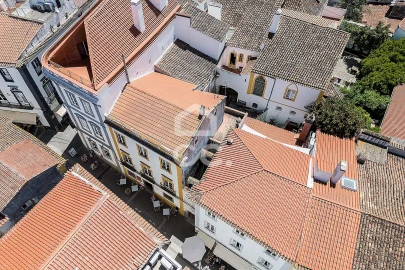 Prédio para Venda em Évora (São Mamede, Sé, São Pedro e Santo Antão)