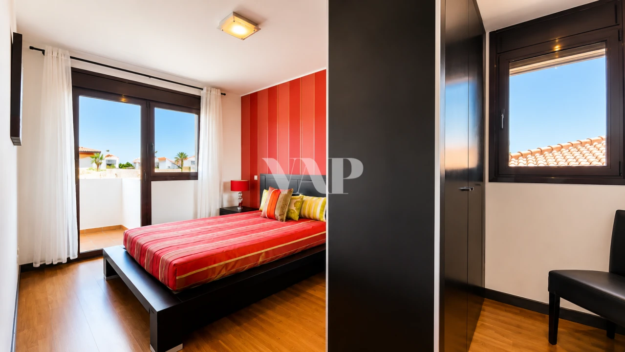Apartamento T2 para Venda em Quarteira Foto 7