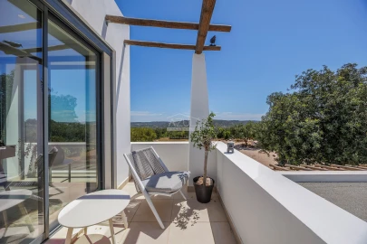 Moradia T4 para Venda em Loule (São Clemente)