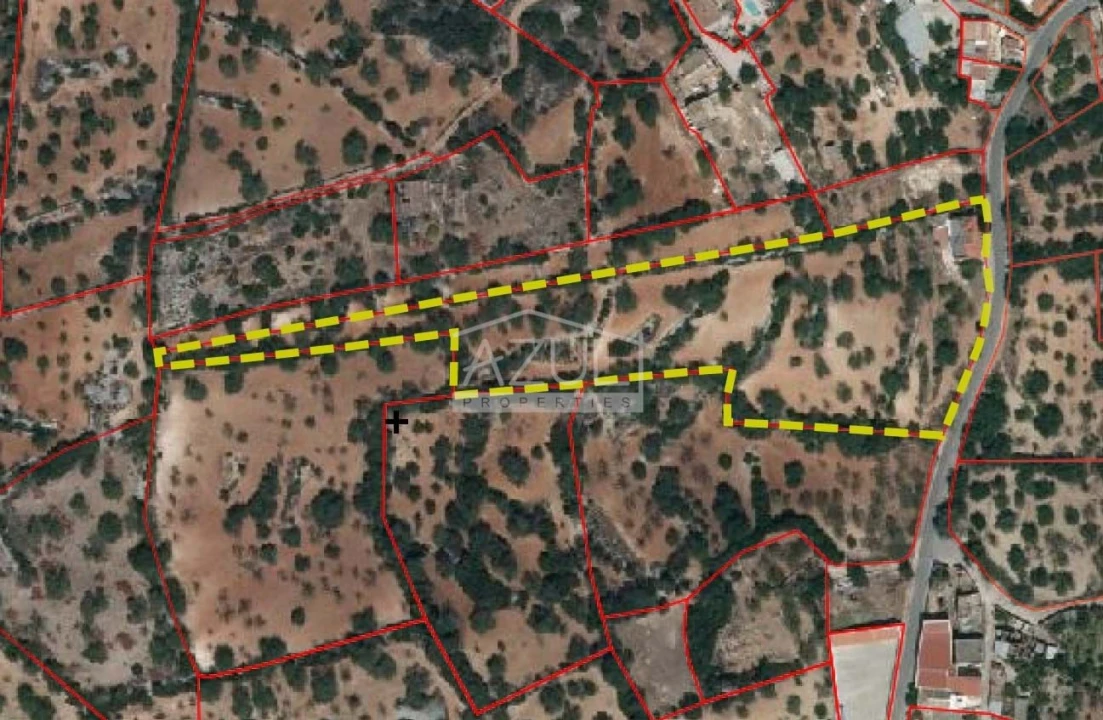 Moradia T4 para Venda em Loule (São Sebastião) Foto 32