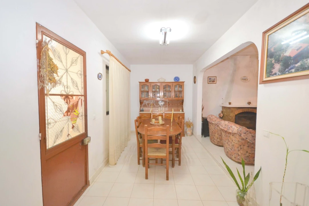 Moradia T4 para Venda em Loule (São Sebastião) Foto 10